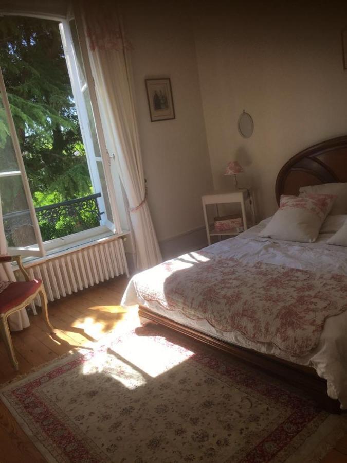 Maison Anne Face To Park In Vernon Giverny Стая снимка